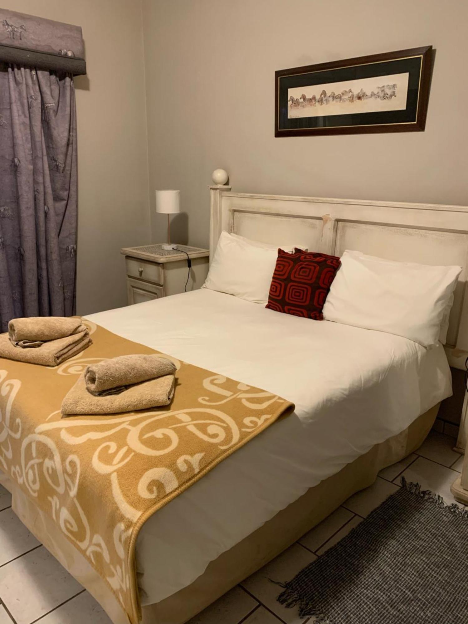 Hotel Pension Casa Africana Windhoek Eksteriør bilde