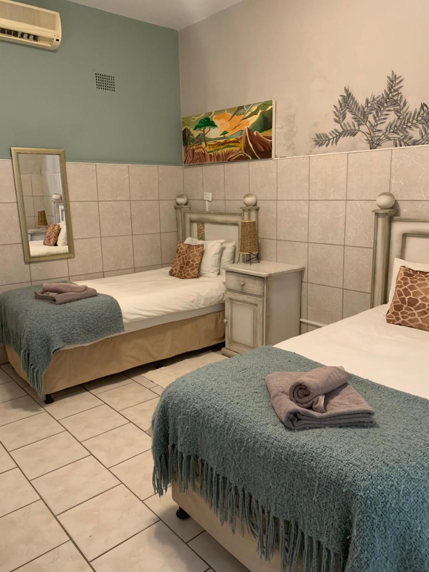 Hotel Pension Casa Africana Windhoek Eksteriør bilde